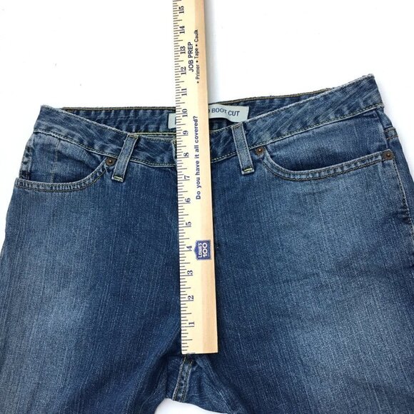 Gap Women's Jeans Cropped Bootcut Medium Wash size 8 length 24" - Picture 4 of 12